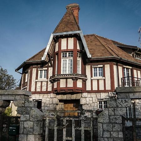 Apakabar Homestay - Proche Gare Melun, Parking Prive, Netflix La Rochette  Экстерьер фото