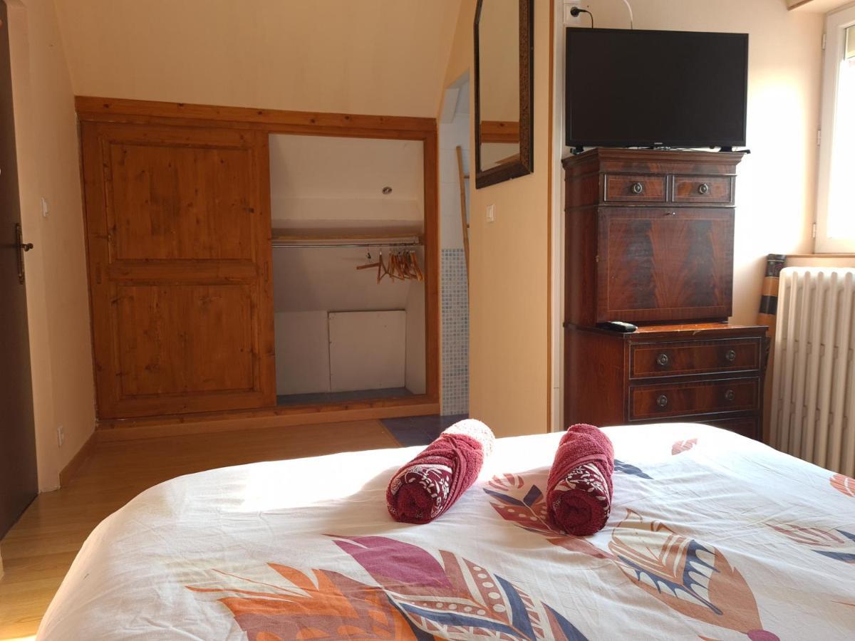 Apakabar Homestay - Proche Gare Melun, Parking Prive, Netflix La Rochette  Экстерьер фото